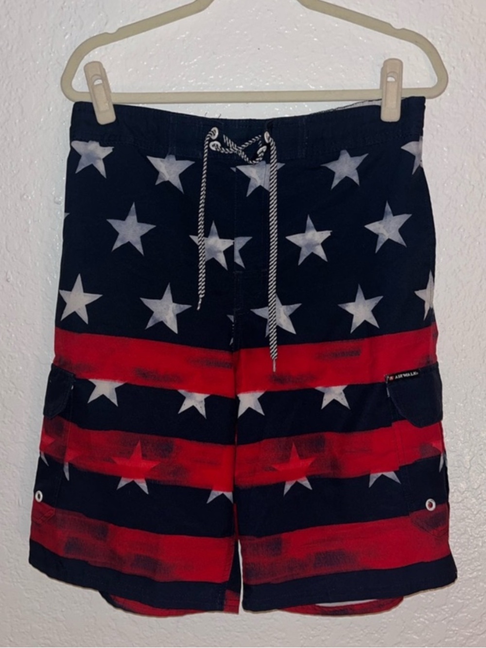 Airwalk American flag red white blue men’s swim trunks size Medium
